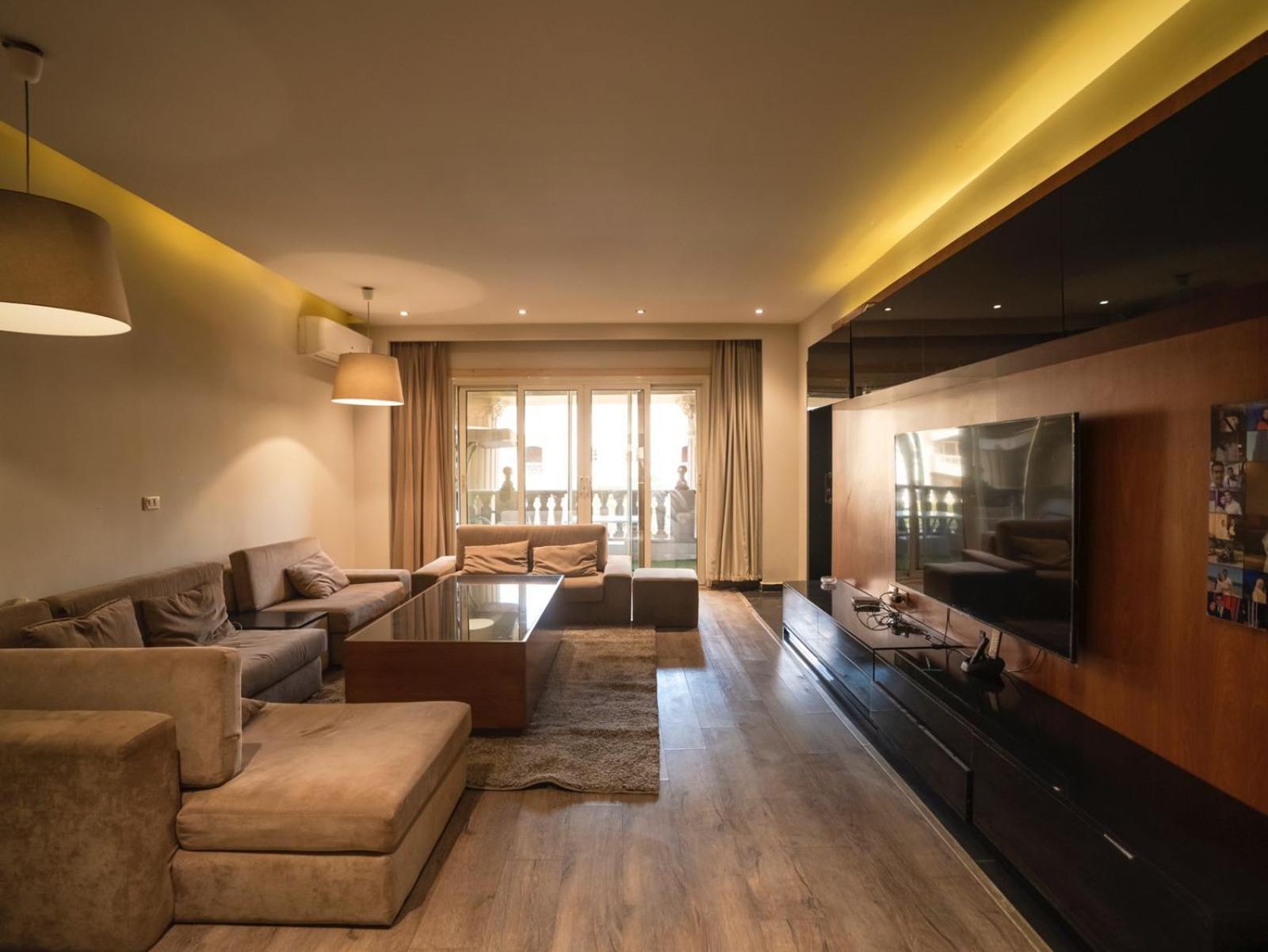 Luxury Spacious Duplex Appartement *